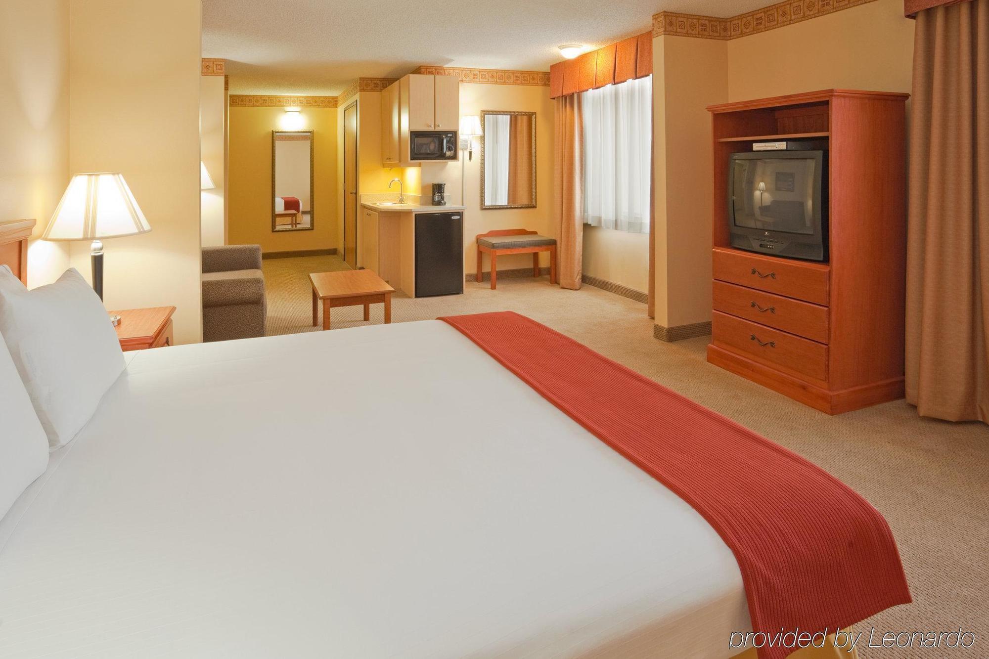 Holiday Inn Express Hotel & Suites Livermore By Ihg Habitación foto